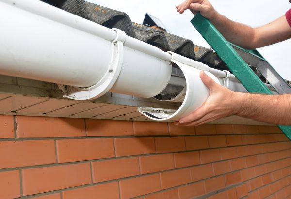 Gutter Maintenance in Sidney