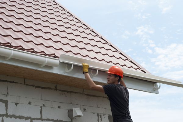 Rain Gutter Repair in Sidney