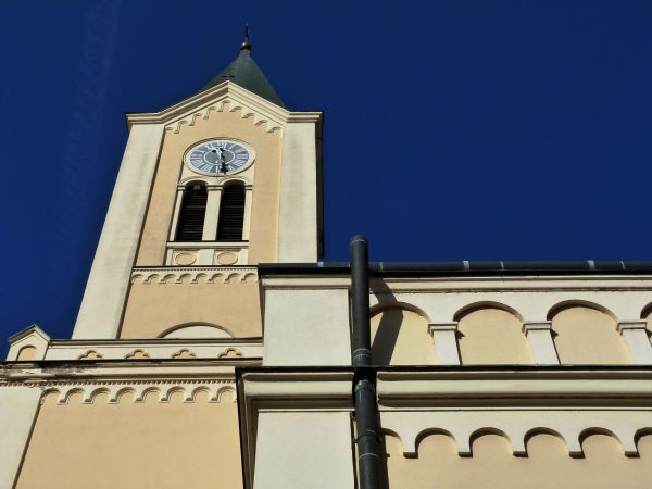 Church Gutter Installation in Sidney